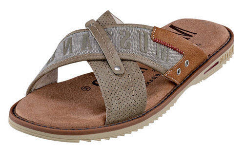 Mustang Pantoletten F - normale Weite Casual beige